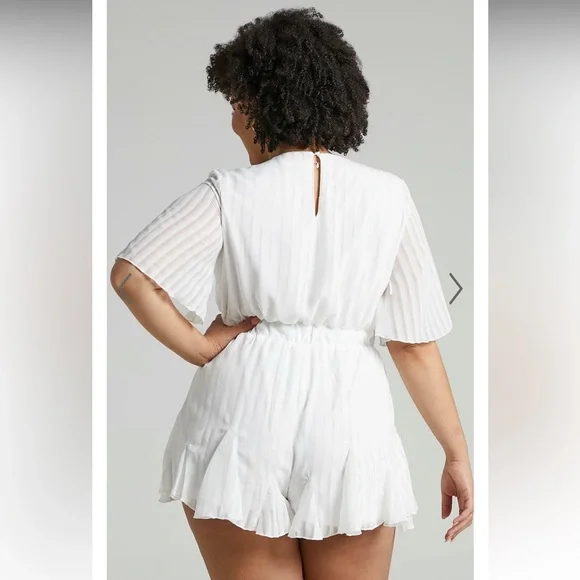 PLAY ON MY HEART PLAYSUIT IN WHITE - Picture 3 of 7